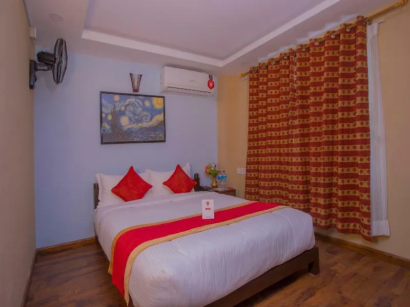 Oyo 206 Mount View Homes Kathmandu 3*,
